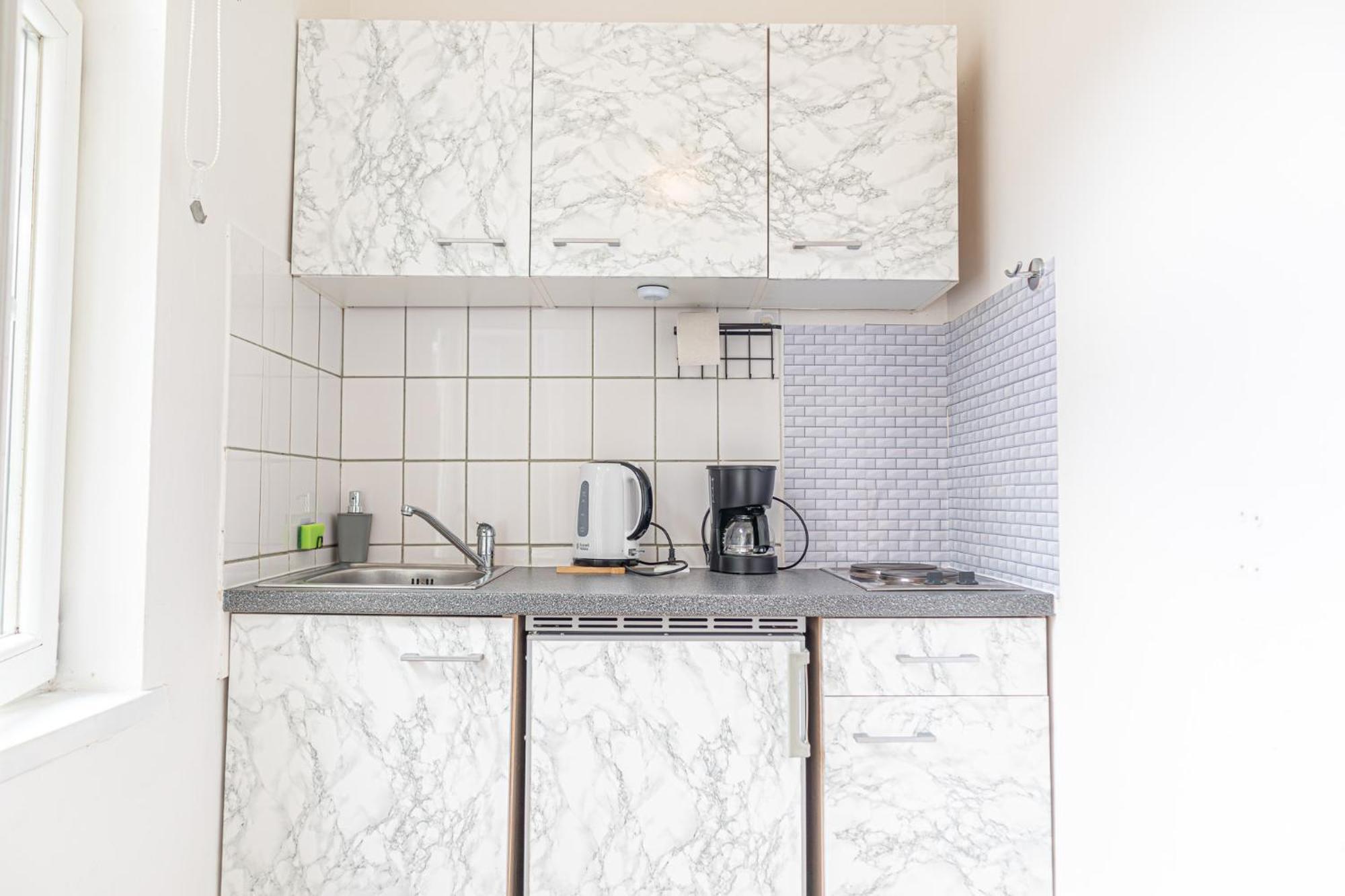 Astonishing 1br Easy Use Design/near Schoenbrunn Viena